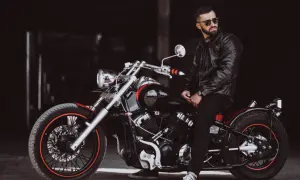 Ile kosztuje wymiana oleju w motocyklu? Sprawdź ceny i porady