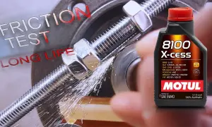 Motul 8100 X-Cess 5W40 opinie – czy warto zainwestować w ten olej?