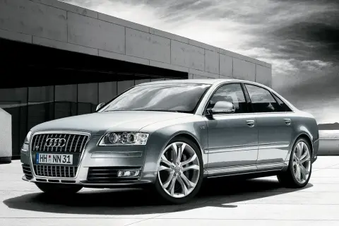 Audi A8 D3 jaki silnik wybrać, aby uniknąć wysokich kosztów eksploatacji?