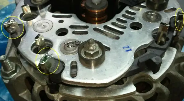Jak zdemontować alternator Opel Zafira A - uniknij kosztownych błędów
