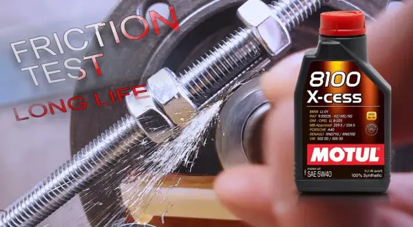 Motul 8100 X-Cess 5W40 opinie – czy warto zainwestować w ten olej?