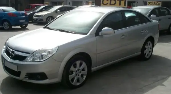 Jak rozwiązać problemy z wiązką elektryczną silnika Vectra B 2.0 16V