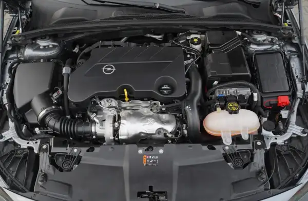 Opel Insignia jaki silnik do gazu – unikaj kosztownych błędów